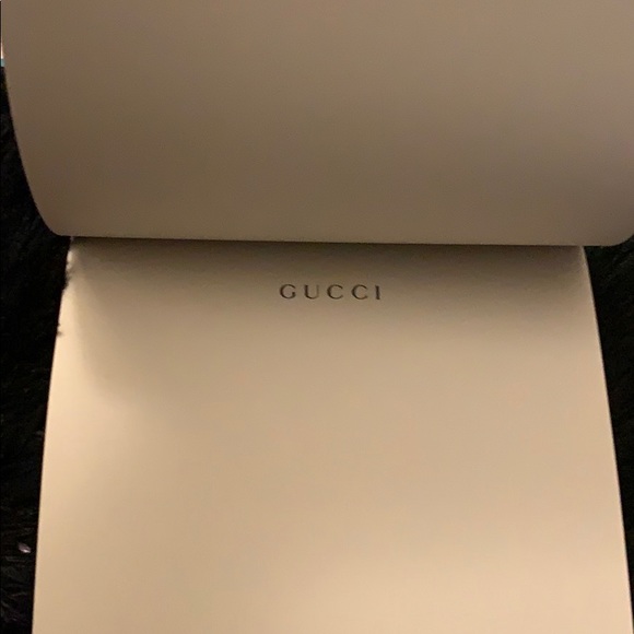 Brand new Gucci notepad - Picture 2 of 2